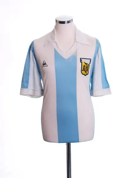 1980-82 Argentina Home Shirt #11 L