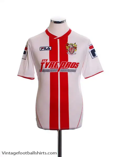 2013-14 Stevenage Borough Home Shirt XL.Boys